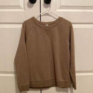 old navy crewneck🦋